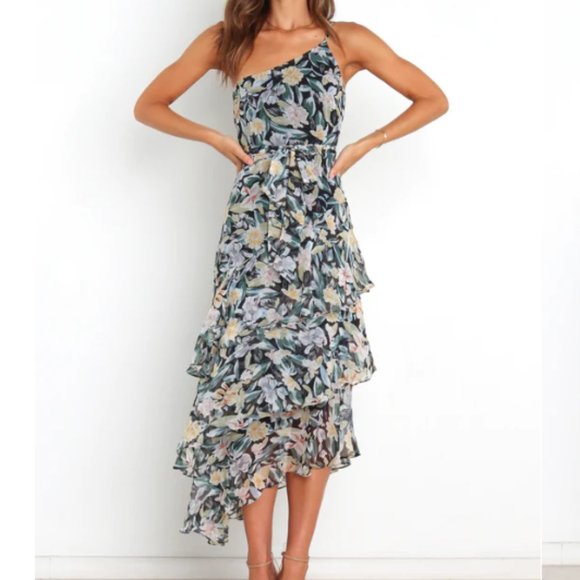 Petal & Pup Dresses & Skirts - Petal & Pup Amren Dress - Floral, Size 0